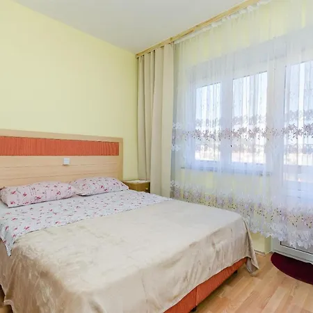 Apartamento Rezika *