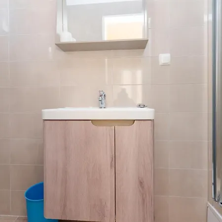 Apartamento Rezika Mundanije